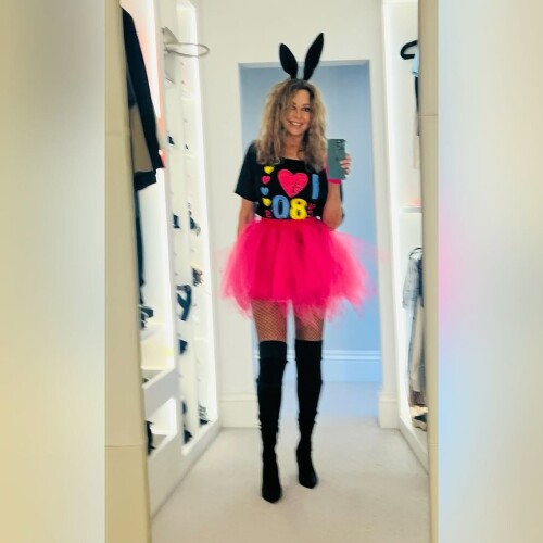 10000191592376a425b1949934