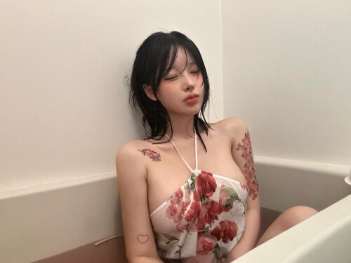 10000191679f7b0979e0ab9817