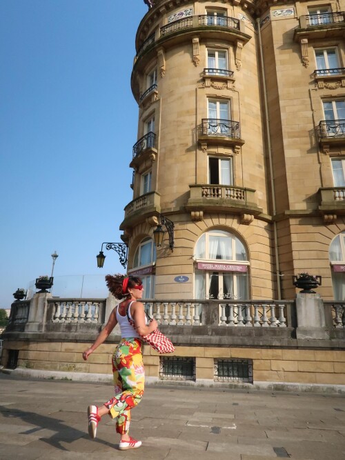 10000192818a295d01222c2a3a