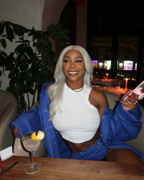 10000193953e1a5acb3d528198