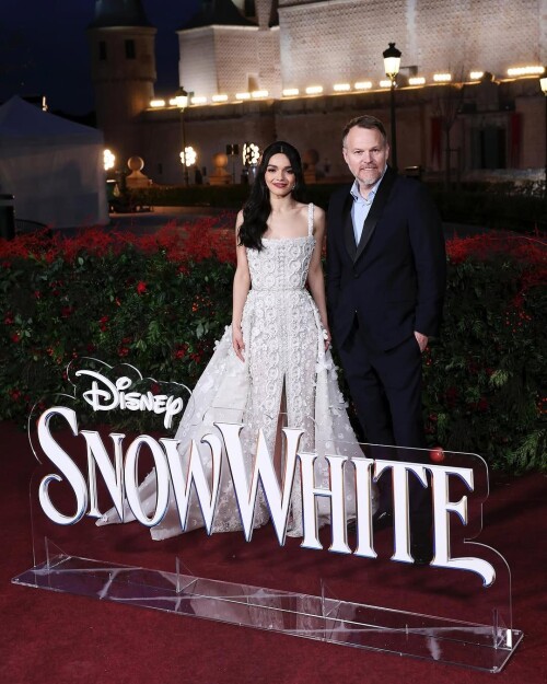 100001941036822c18ca778733