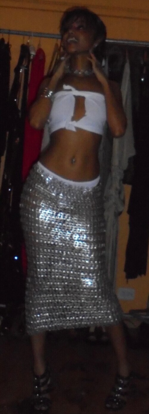 1000019553b4165618390729a7