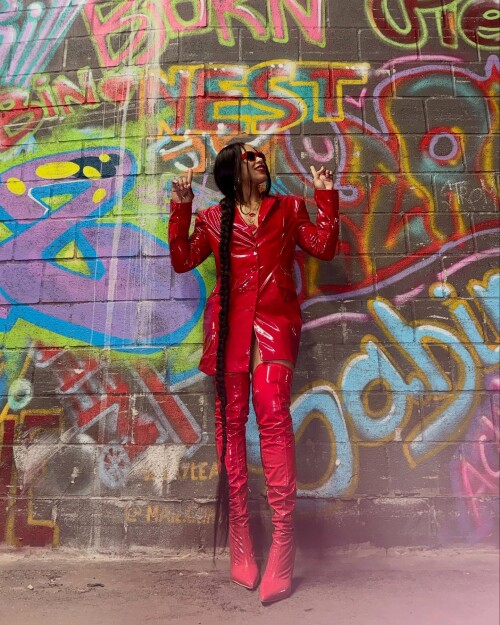 100001966268541d1bcbe9e5e2