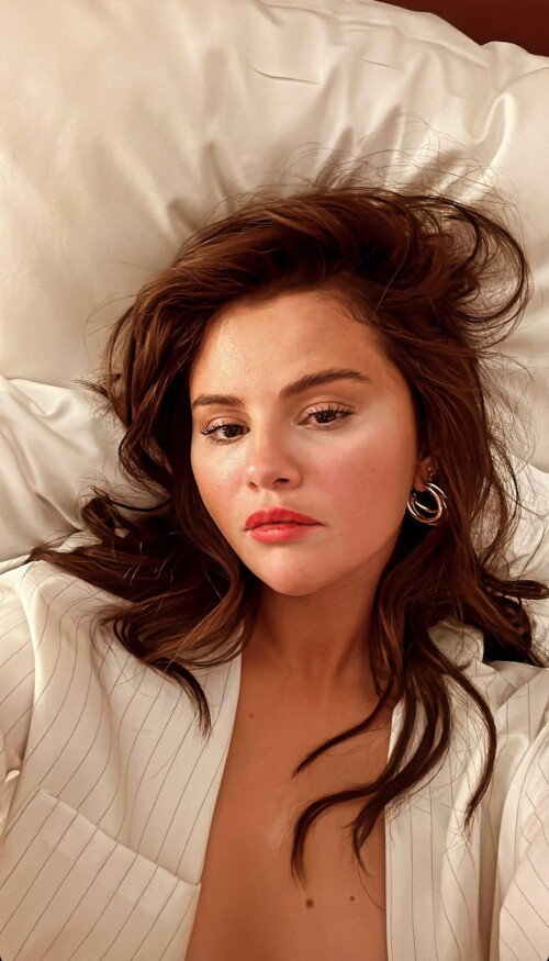 1000019664d2aaa9c0d51c499d