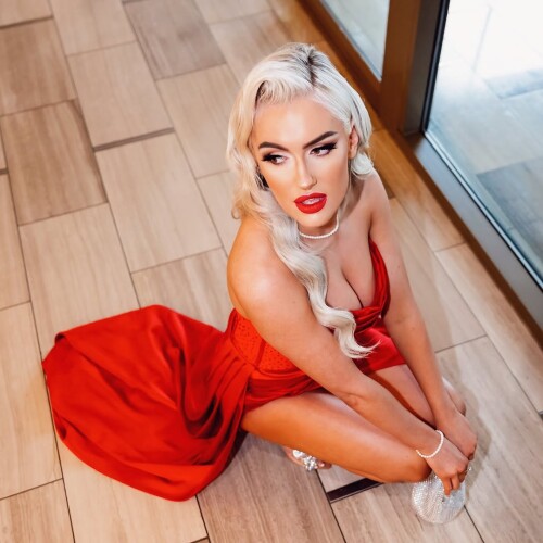 10000197129e8b2936c981eb7a