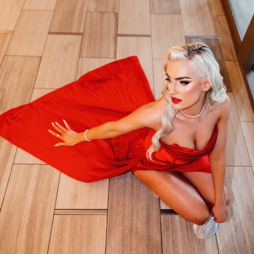 1000019714d670e8d6d207e5cb