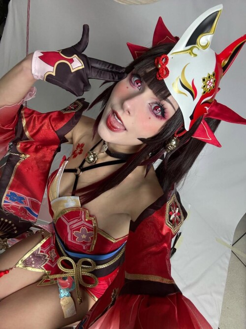 1000019835ada5934a9c8ebe3a