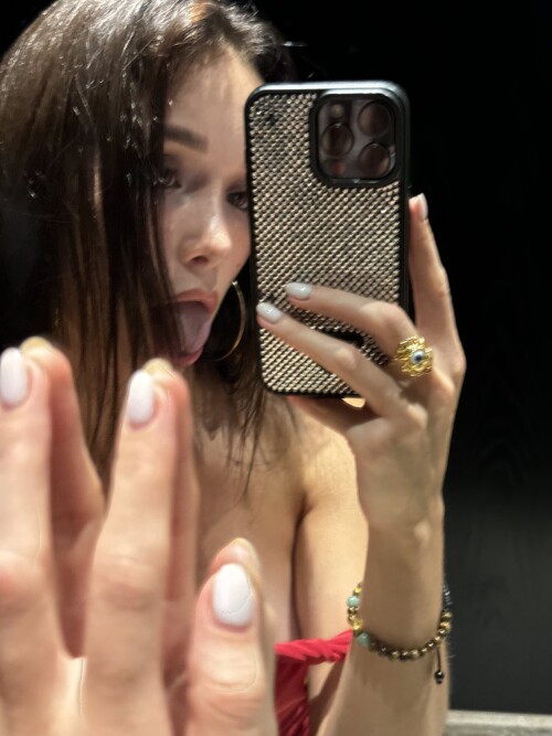 100001983729cf5bf4eaf747d0