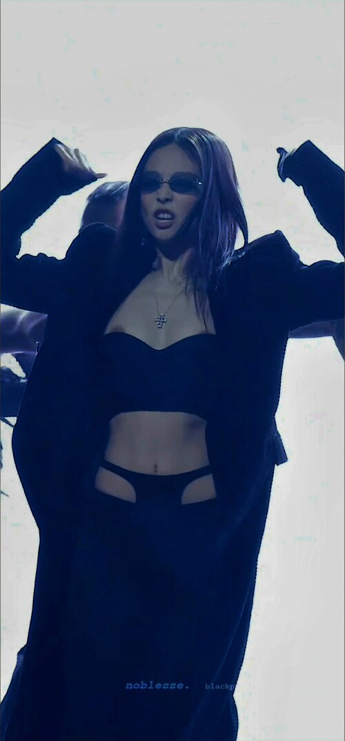 1000020240fbb56a71d576cb29