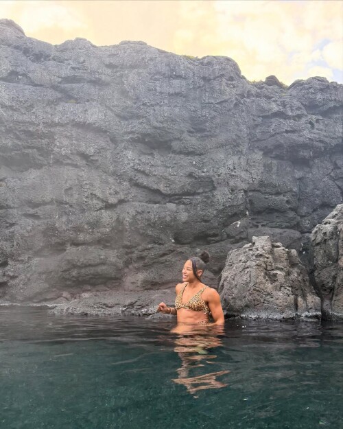 100002027733efb64eee9f01d0