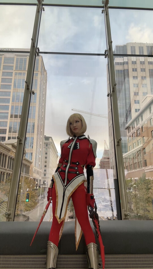 1000020292410405757a984285