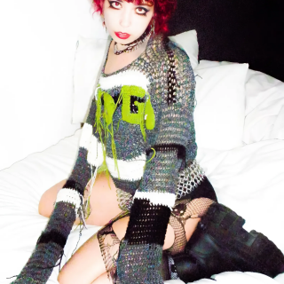 10000205568f30c28f3efea60e