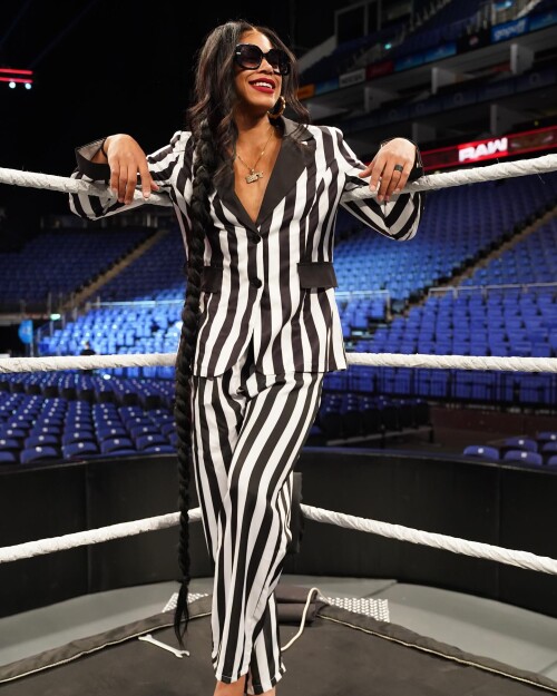 1000020646b4a956307a2a8b56