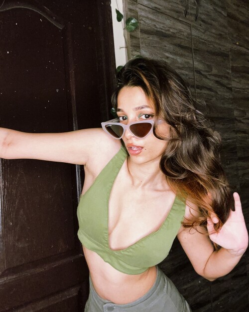 1000020652c295ae62a7c66acc