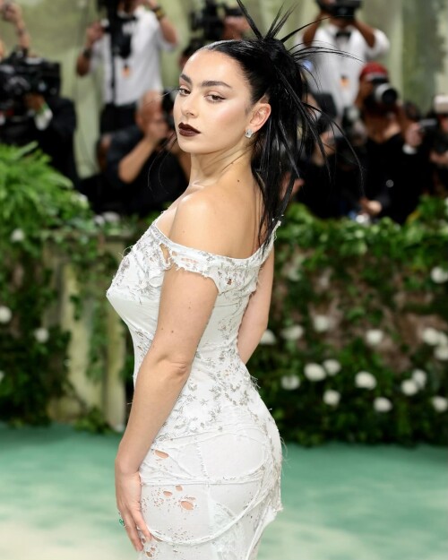 10000207901224c15056674e3f