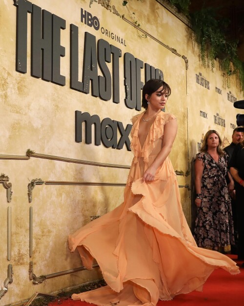 1000020911e597492babbc93af