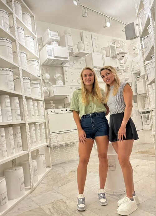 1000020912ba6aa741e83a6a83