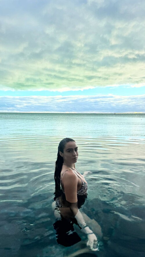 100002103449b8527650dd0dd8