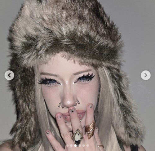 10000210858a0291afd2e9b8dd