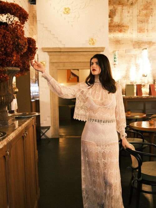 1000021153f40ee4d867011903