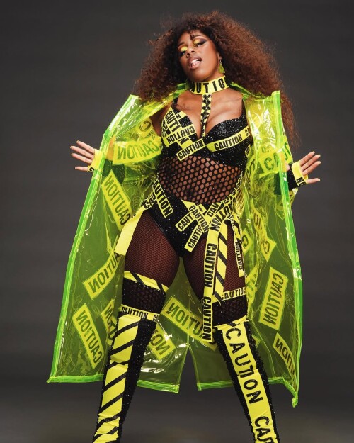 10000211950cba4a21c6ec699e