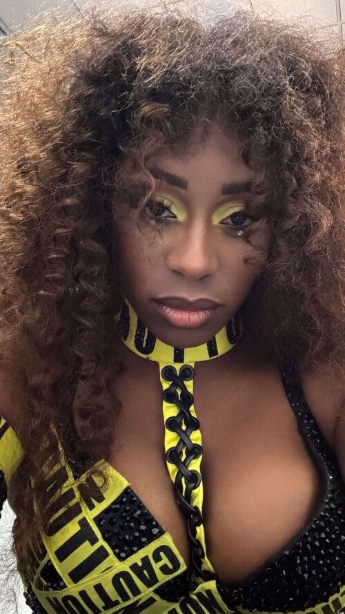 1000021199e1d8dbe506d999bc