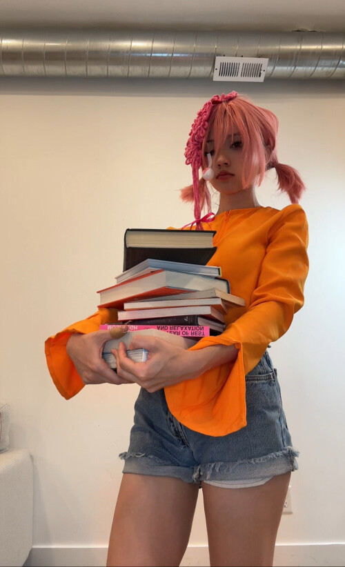 1000021612abf433a7aed0763f