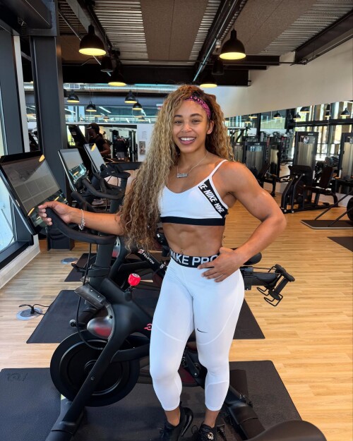 100002171440761b78efbd9266