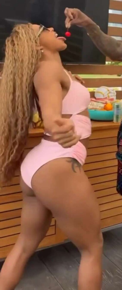 1000021719f988b23628d3e2ba