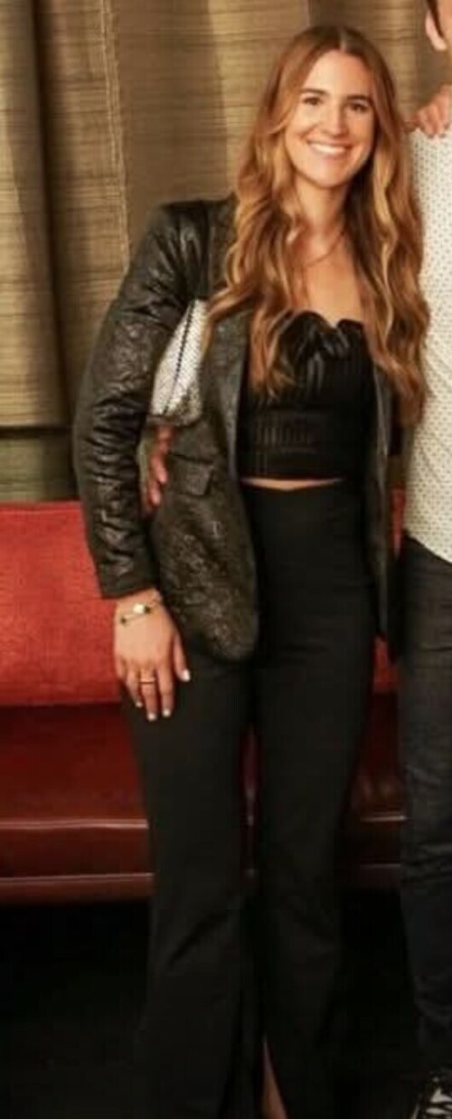 10000218194c86272f8d65516f