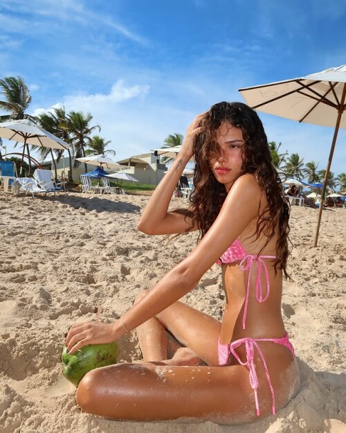 10000218623e57115eed250ced