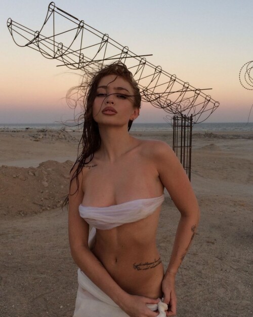 1000021886badfbab37d43cd02