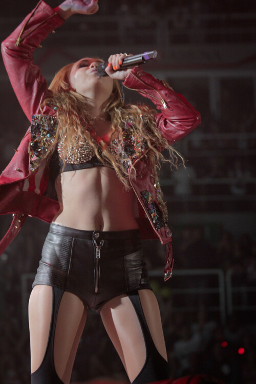 1000021896f1ceb850035dc385