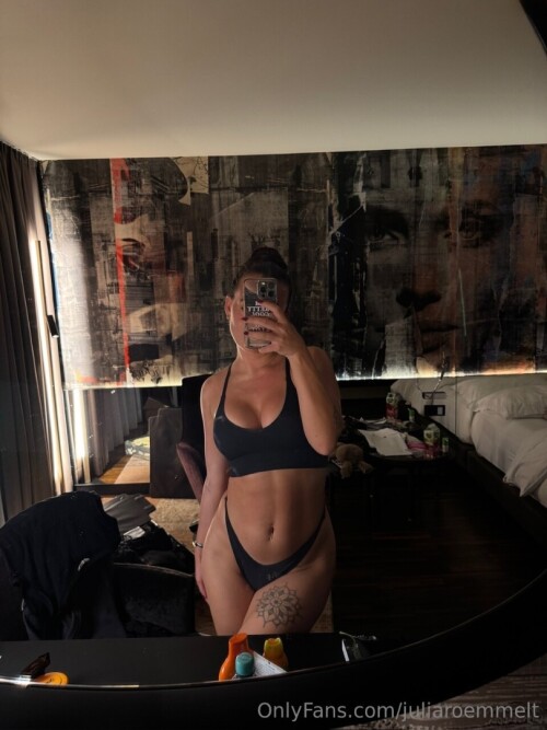 10000220570bc9684fa79958b4