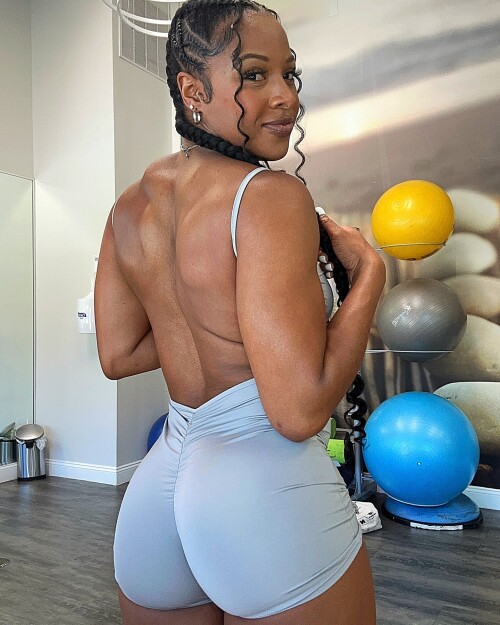 100002221732394c02ca5a4a24