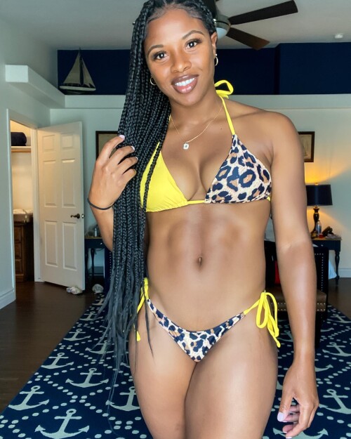 10000222570aed619fbf5ba390