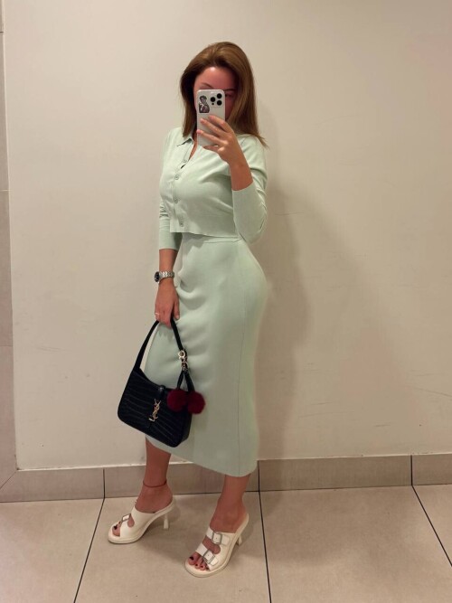 1000022482c8c751b006388881