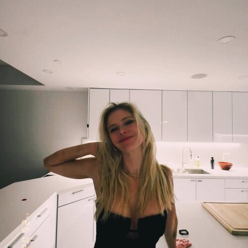 100002251203c2f7f59540f9d7