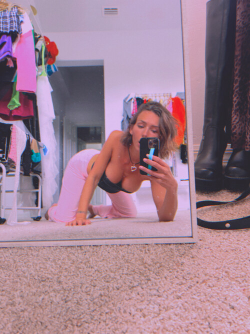 10000226766a1c95fabc7a5842