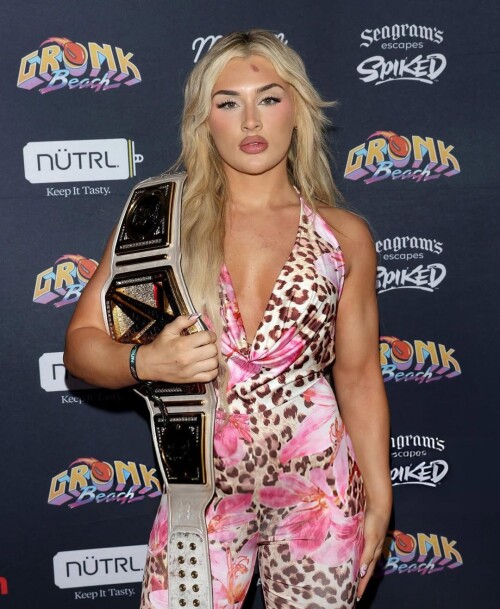 100002272400a4fa970672aa16