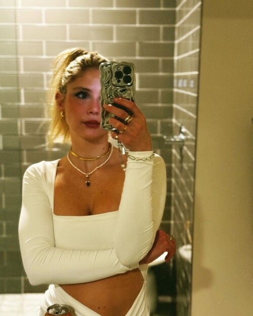 10000228886a171ab676a1a10e