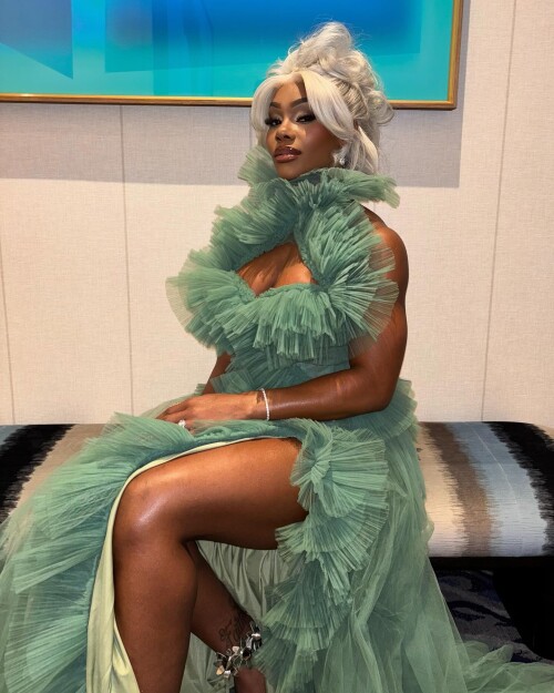 100002300876ec055f942aebfc