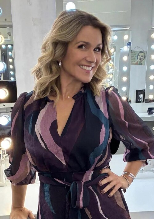 1000023035b950ff4778e17a46