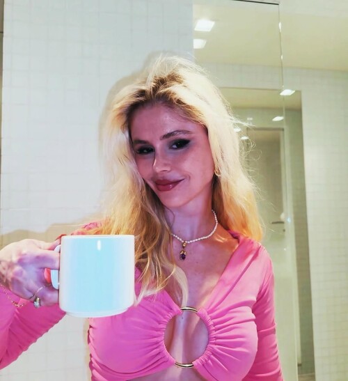 1000023062cdea3ae38da6e721