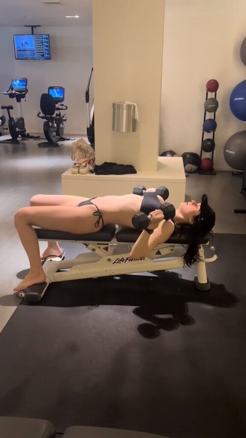 1000023098df60994a2fadfce8