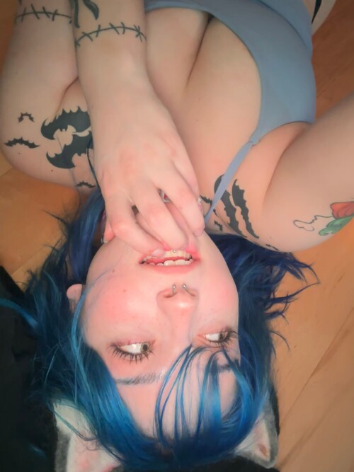 1000023278321a8a9e3110af9e