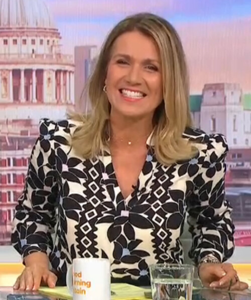 100002328668e6d6f766757086