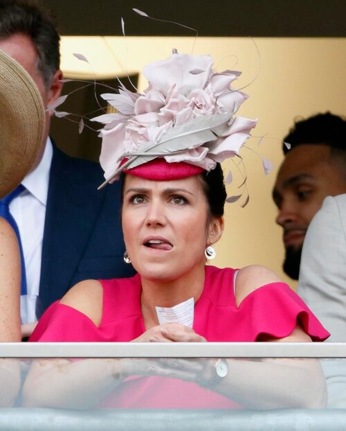 10000232941a6f395a9938e7ae