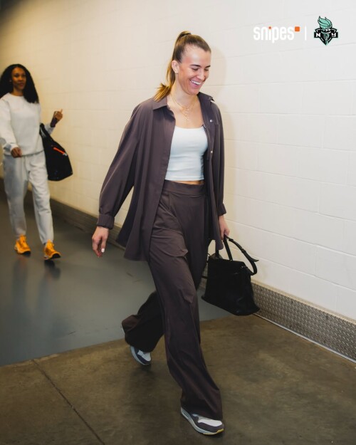 1000023320d962a19fabc8d6c5