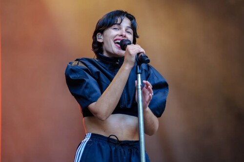 1000023463efa1775fe41f951b